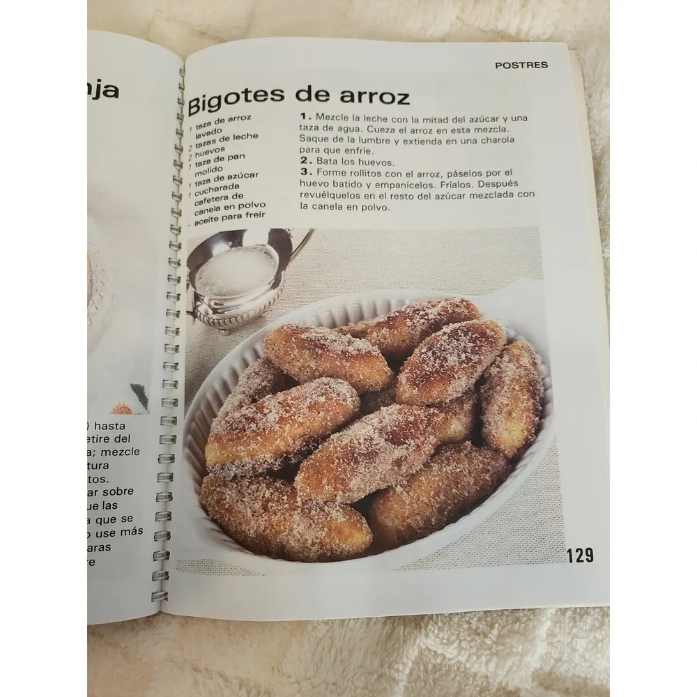 Y la comida se hizo Economica- Spiral-bound By Trillas